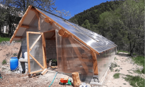 Venez visiter la serre bioclimatique de Benoit Grimaud !